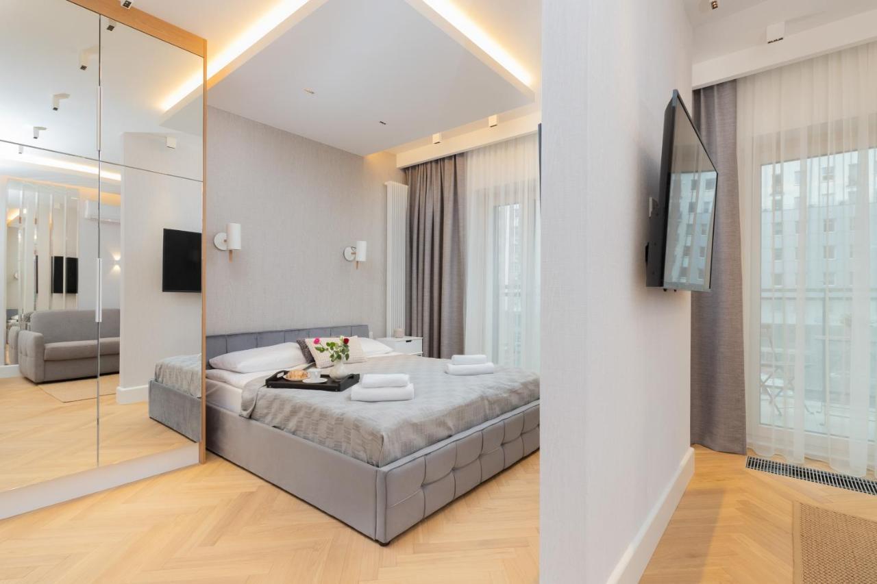 Mennica Residence - City Center Apartments By Noclegi Renters 华沙 外观 照片