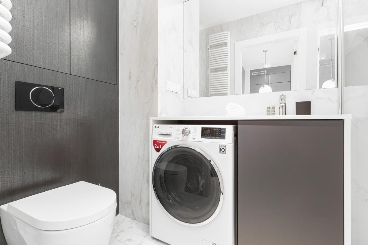 Mennica Residence - City Center Apartments By Noclegi Renters 华沙 外观 照片